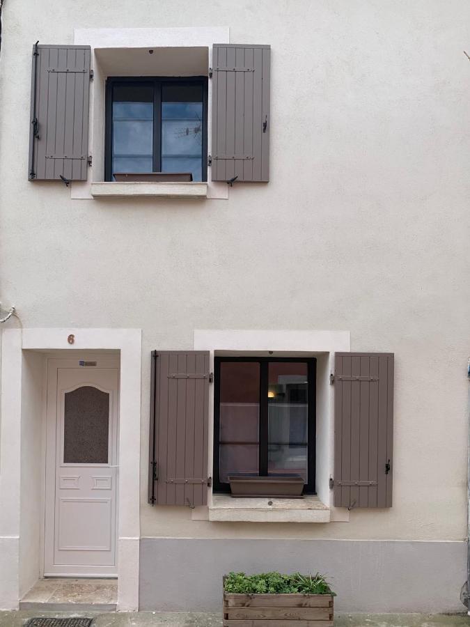 Appartements 3 Etoiles Terrasse Ou Patio Intra-Muros Aigues-Mortes Eksteriør bilde