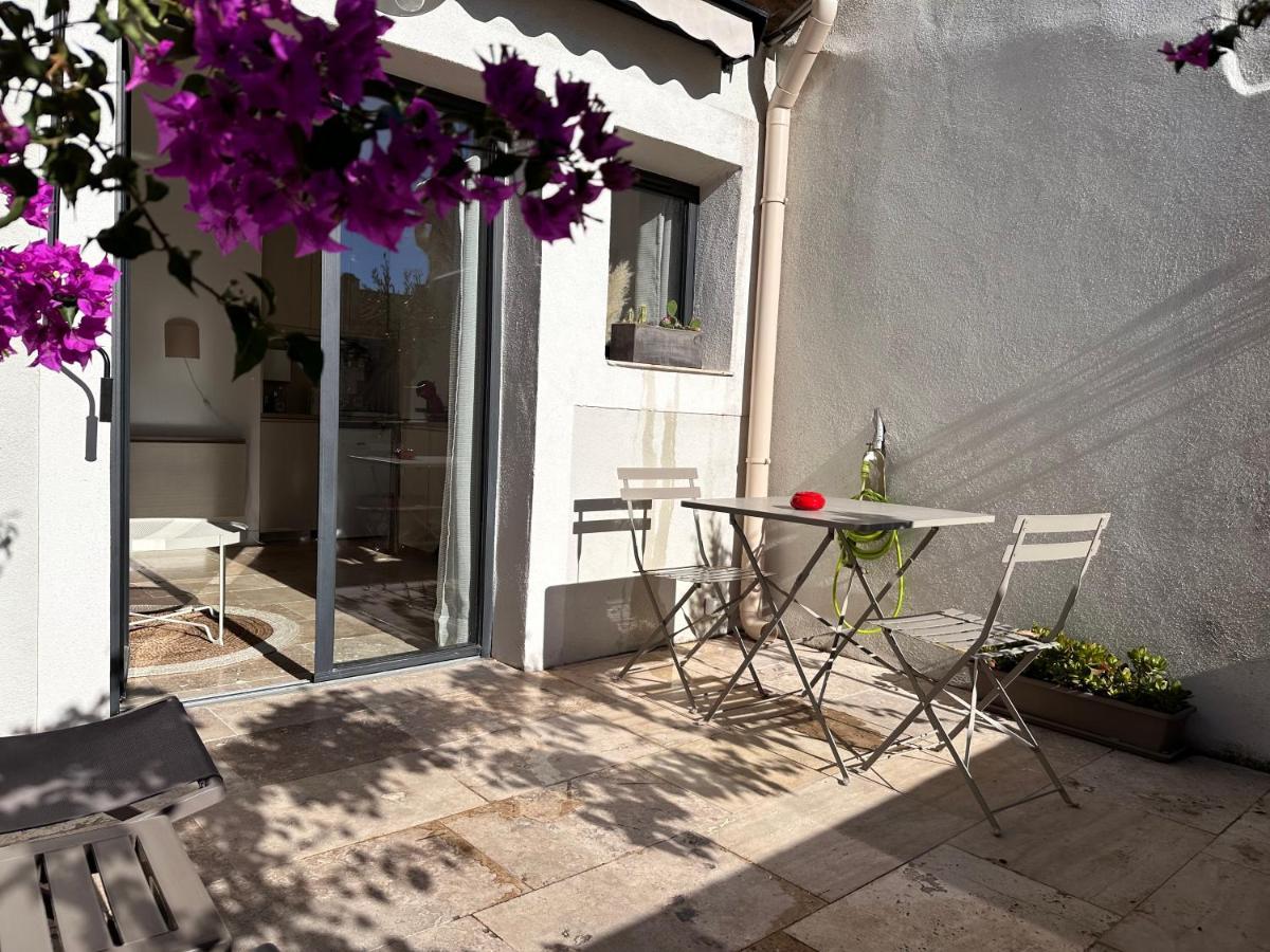 Appartements 3 Etoiles Terrasse Ou Patio Intra-Muros Aigues-Mortes Eksteriør bilde