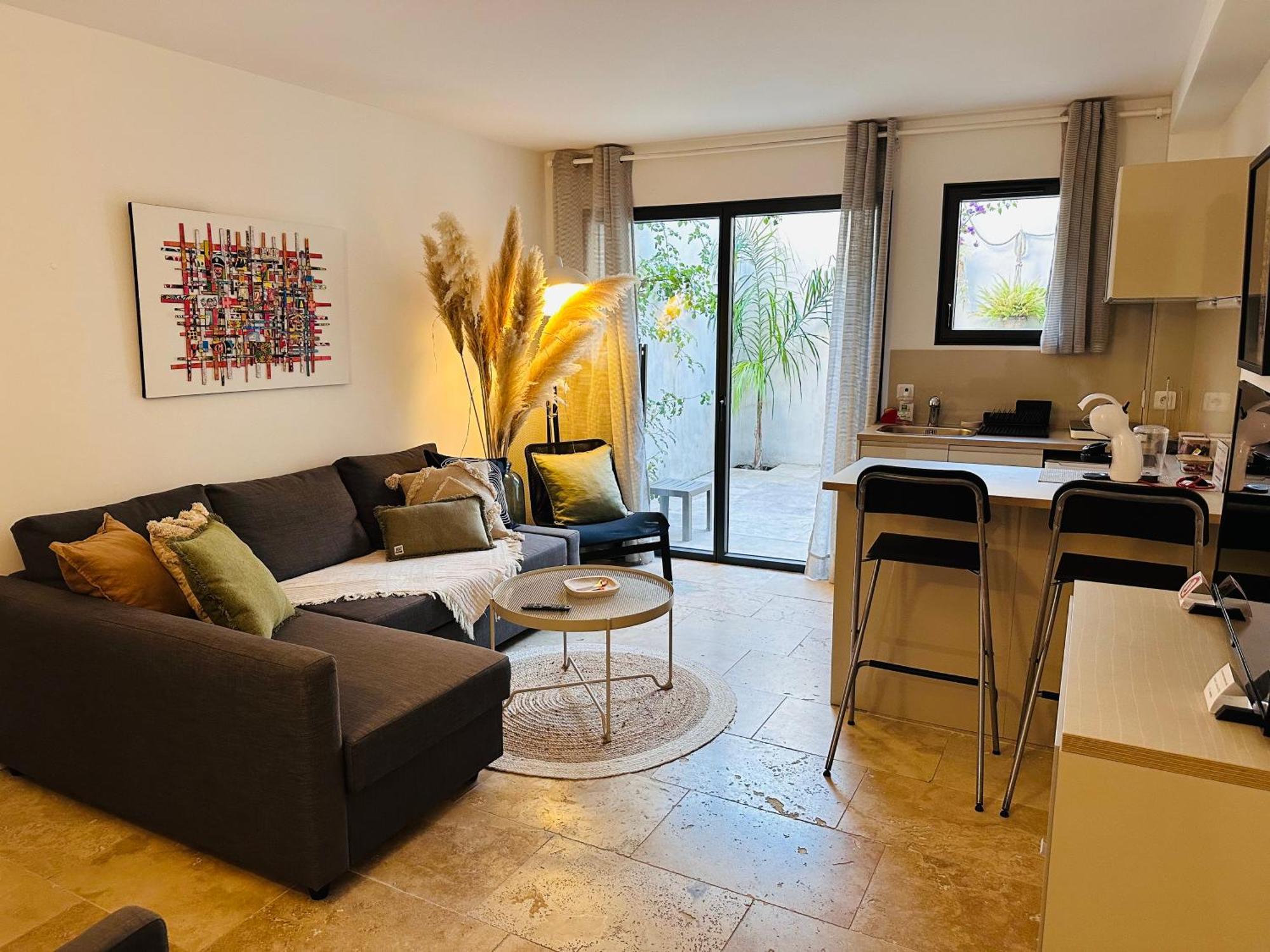 Appartements 3 Etoiles Terrasse Ou Patio Intra-Muros Aigues-Mortes Eksteriør bilde
