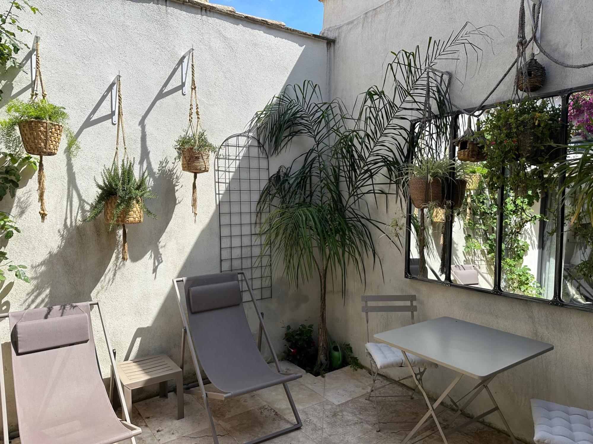 Appartements 3 Etoiles Terrasse Ou Patio Intra-Muros Aigues-Mortes Eksteriør bilde